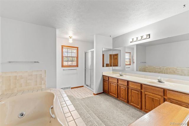 685 S 14th Avenue, Brighton, CO 80601