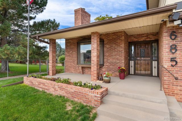 685 S 14th Avenue, Brighton, CO 80601