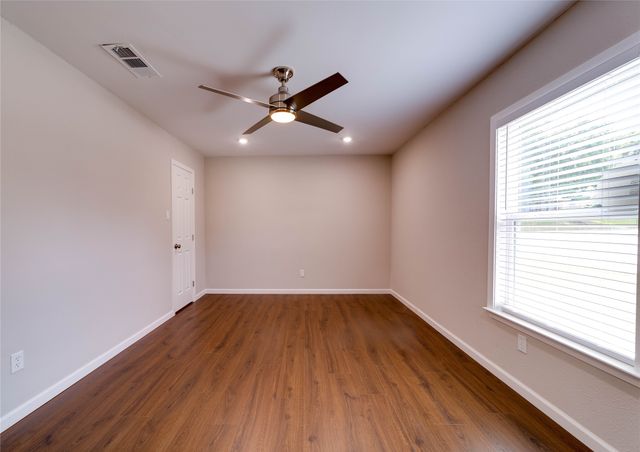 6824 Trail Lake Drive 6826, Fort Worth, TX 76133