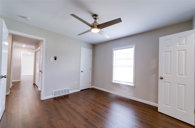6824 Trail Lake Drive 6826, Fort Worth, TX 76133
