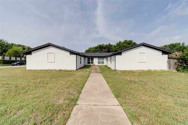 6824 Trail Lake Drive 6826, Fort Worth, TX 76133