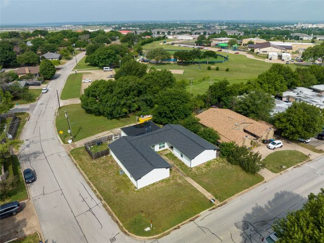 6824 Trail Lake Drive 6826, Fort Worth, TX 76133