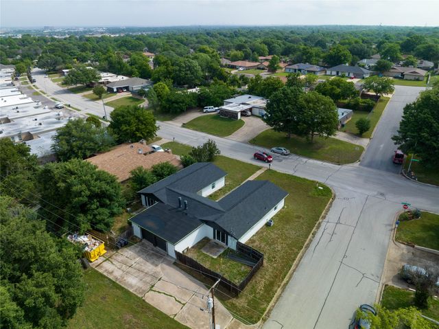 6824 Trail Lake Drive 6826, Fort Worth, TX 76133