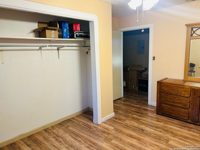 406 Hernandez, Poteet, TX 78065