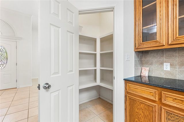 3114 Paris Dr, Corpus Christi, TX 78414