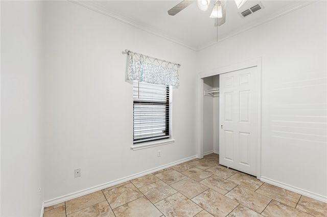 3114 Paris Dr, Corpus Christi, TX 78414