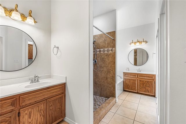 3114 Paris Dr, Corpus Christi, TX 78414