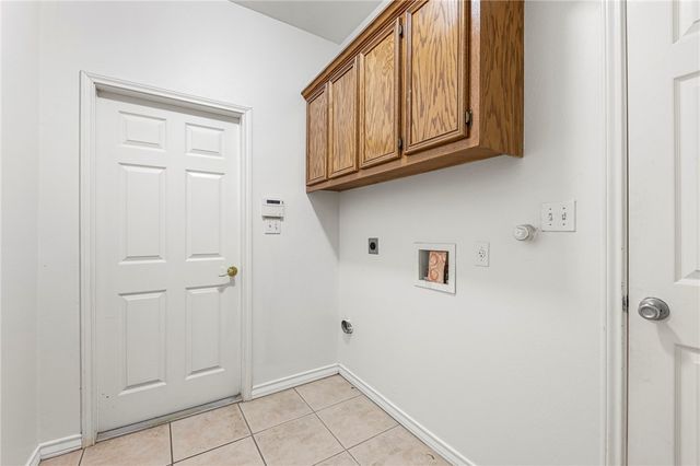 3114 Paris Dr, Corpus Christi, TX 78414