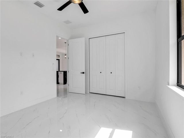 2221 Robert AVE, Alva, FL 33920