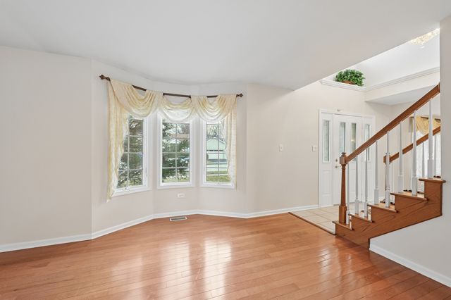 18036 Crystal Lane, Lansing, IL 60438