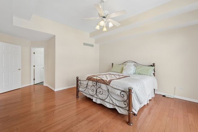 18036 Crystal Lane, Lansing, IL 60438