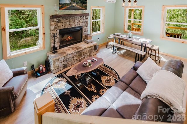 241 Golden Hawk Drive 85, Bryson City, NC 28713