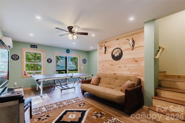 241 Golden Hawk Drive 85, Bryson City, NC 28713