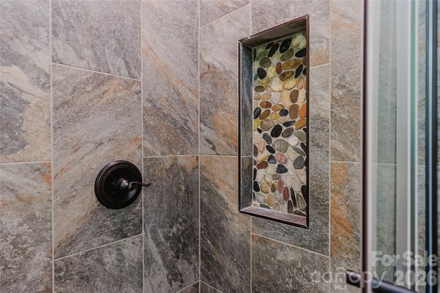 241 Golden Hawk Drive 85, Bryson City, NC 28713