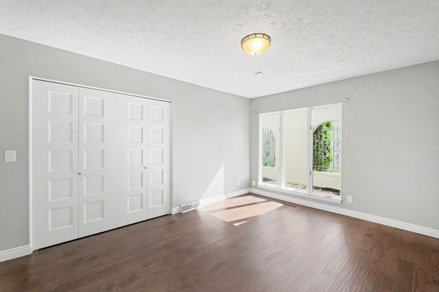 26 E Via Roma, Wichita, KS 67230