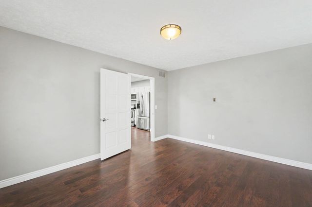 26 E Via Roma, Wichita, KS 67230
