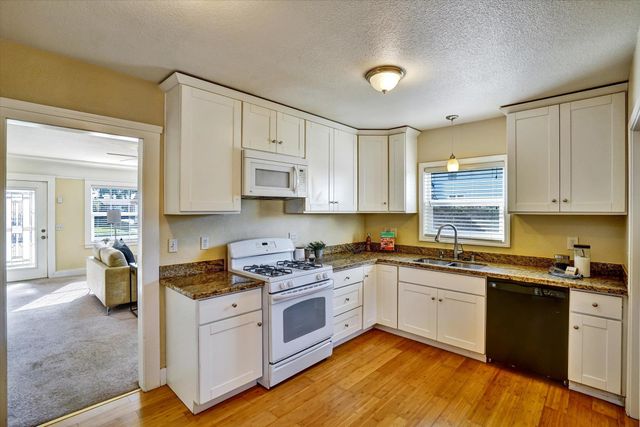 445 W Lowell Ave, Tracy, CA 95376