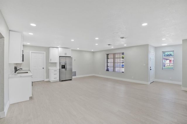 4430 NW 22nd Street, Lauderhill, FL 33313