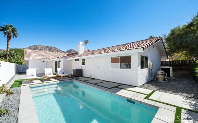 54905 Avenida Diaz, La Quinta, CA 92253