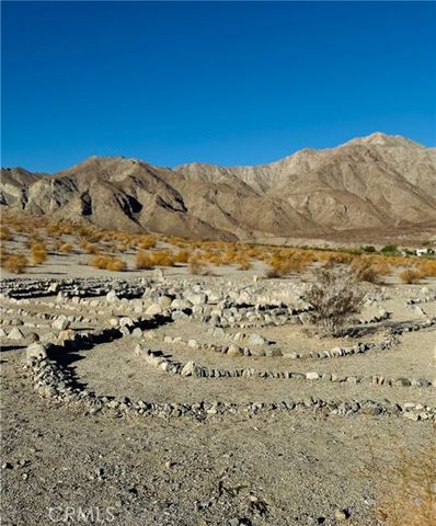 54905 Avenida Diaz, La Quinta, CA 92253