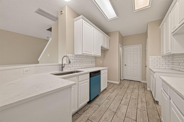 11874 Ramla Place Trail, Houston, TX 77089
