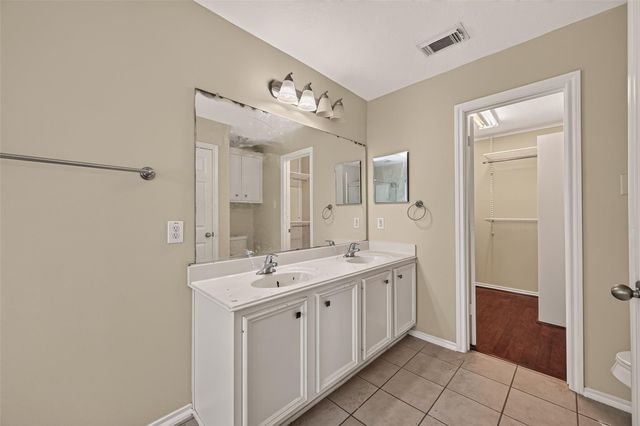 11874 Ramla Place Trail, Houston, TX 77089