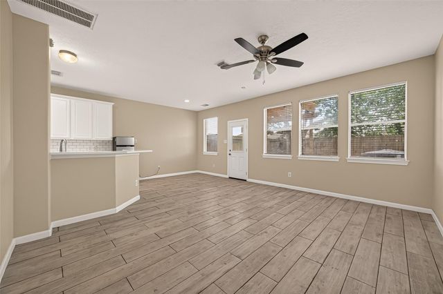 11874 Ramla Place Trail, Houston, TX 77089
