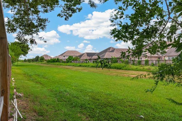 11874 Ramla Place Trail, Houston, TX 77089
