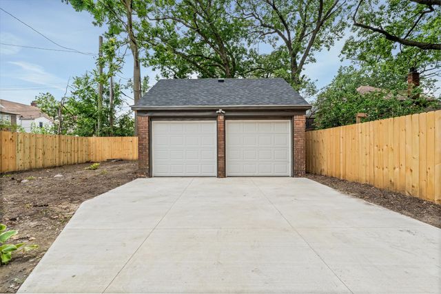 8231 Mary Grove Drive, Detroit, MI 48221