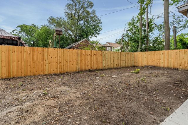8231 Mary Grove Drive, Detroit, MI 48221