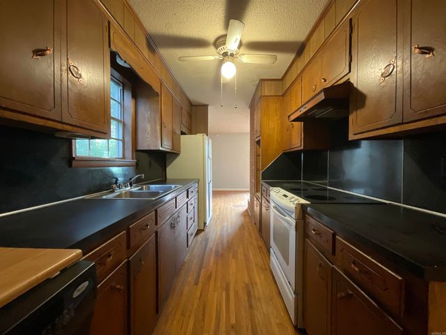 13488 Highway 67, Malvern, AR 72104