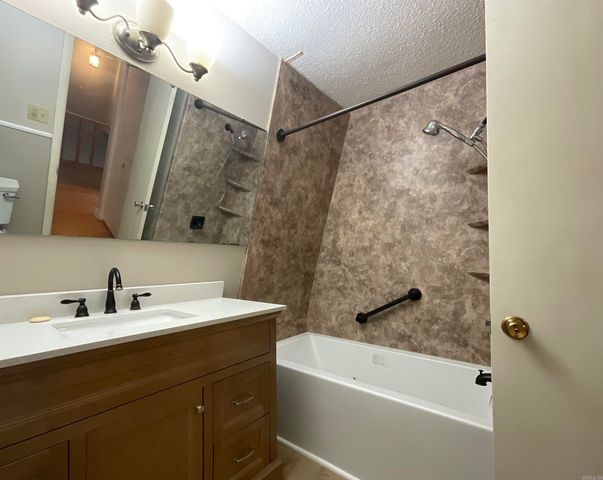 13488 Highway 67, Malvern, AR 72104