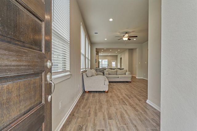 10545 Wild Chives, Conroe, TX 77385