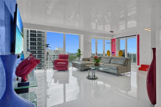 4779 Collins Ave 1805, Miami Beach, FL 33140