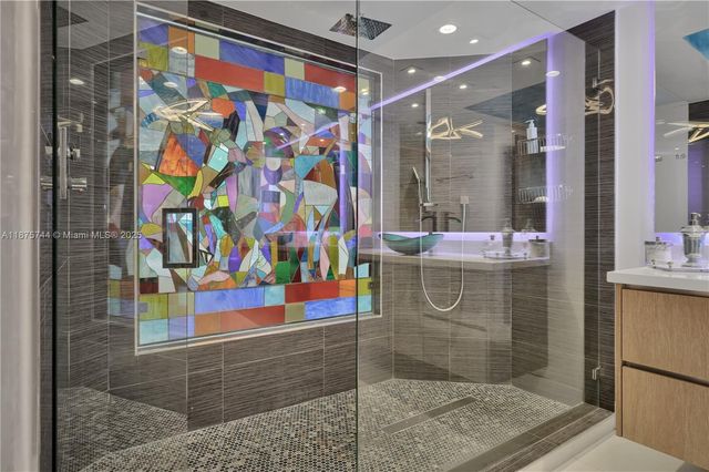 4779 Collins Ave 1805, Miami Beach, FL 33140