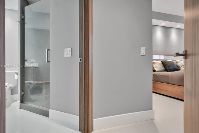 4779 Collins Ave 1805, Miami Beach, FL 33140