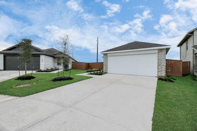 1034 Gentle Nook Drive, Beasley, TX 77417