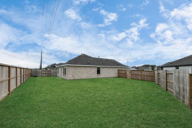 1034 Gentle Nook Drive, Beasley, TX 77417