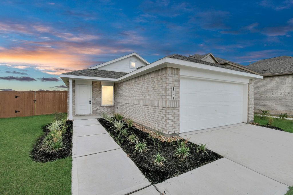 1034 Gentle Nook Drive, Beasley, TX 77417