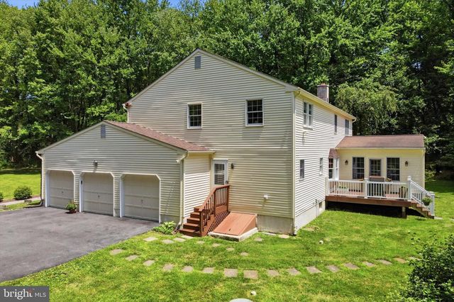 6 JOANNA DR, Malvern, PA 19355
