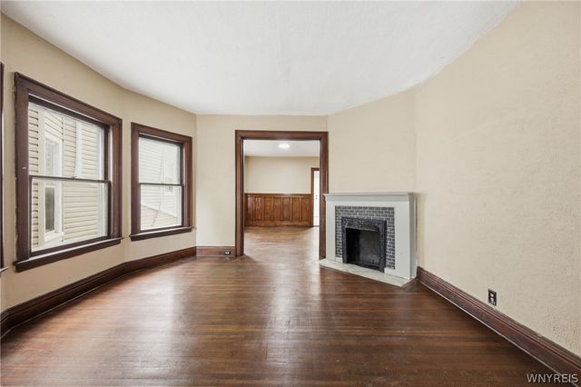 407 Potomac Avenue, Buffalo, NY 14213