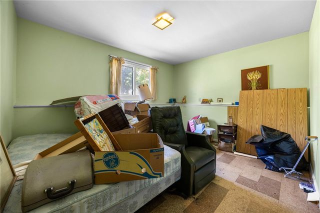 90 Hotchkiss Circle, Penfield, NY 14526