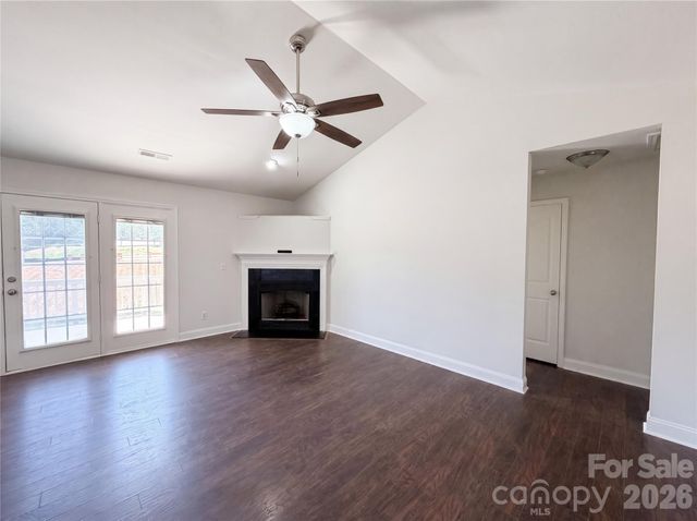617 Reed Creek Road, Mooresville, NC 28117