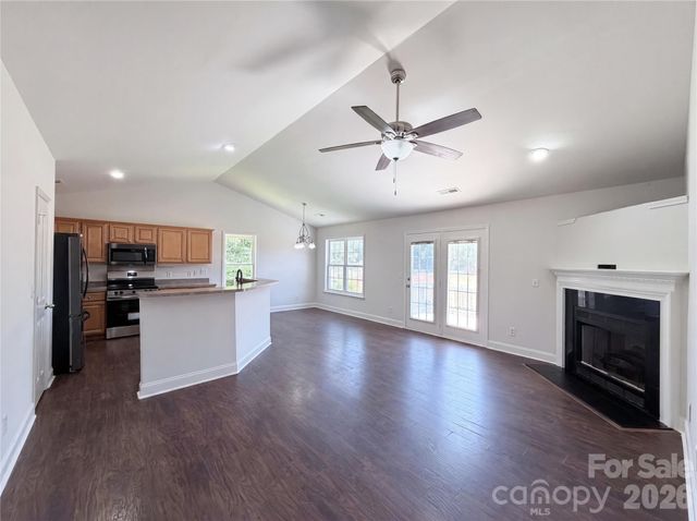 617 Reed Creek Road, Mooresville, NC 28117