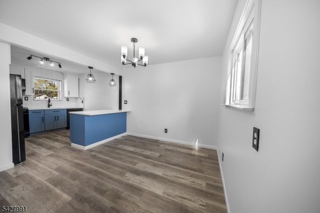2 Laurie Ter, Hackettstown Town, NJ 07840