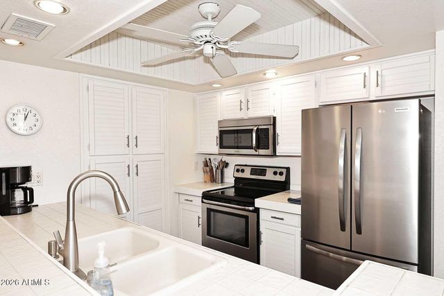 9705 E MOUNTAIN VIEW Road 1131, Scottsdale, AZ 85258