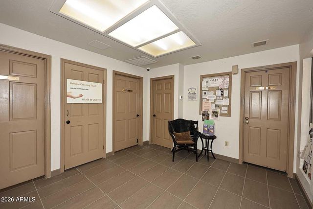 9705 E MOUNTAIN VIEW Road 1131, Scottsdale, AZ 85258