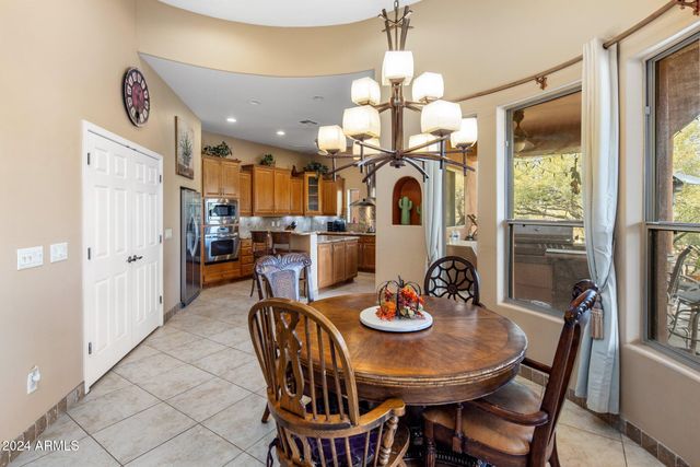 44821 N 12th Street, New River, AZ 85087