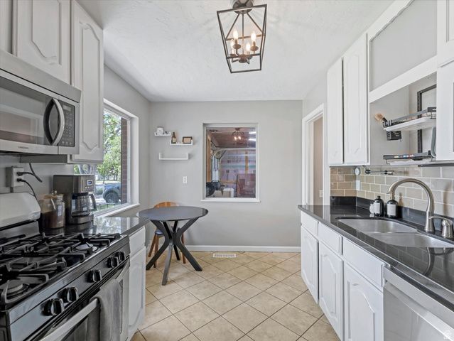 419 E HILLSIDE DR, Salt Lake City, UT 84107