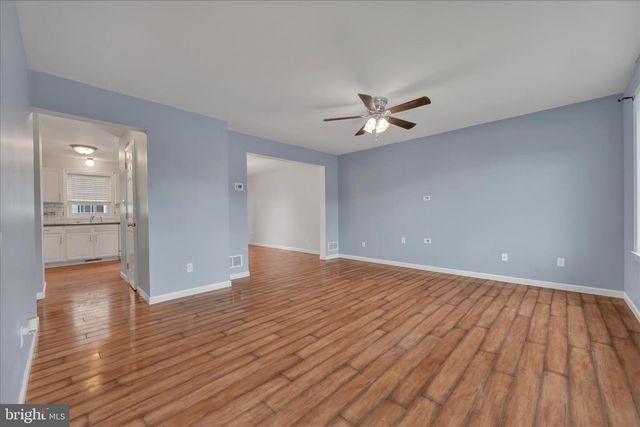 76 LAUREL DR, Myerstown, PA 17067